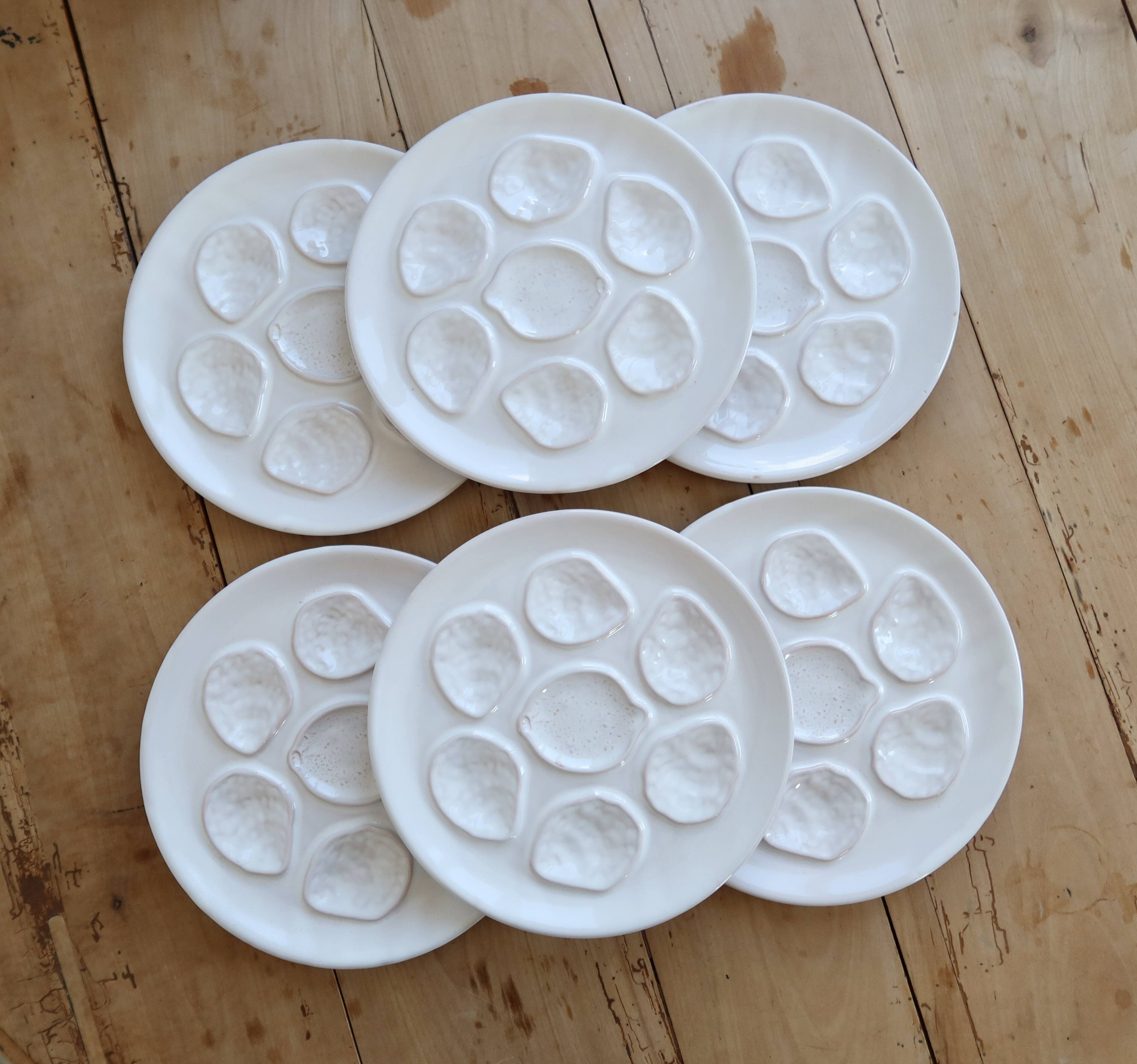 6 vintage oyster plates in earthenware