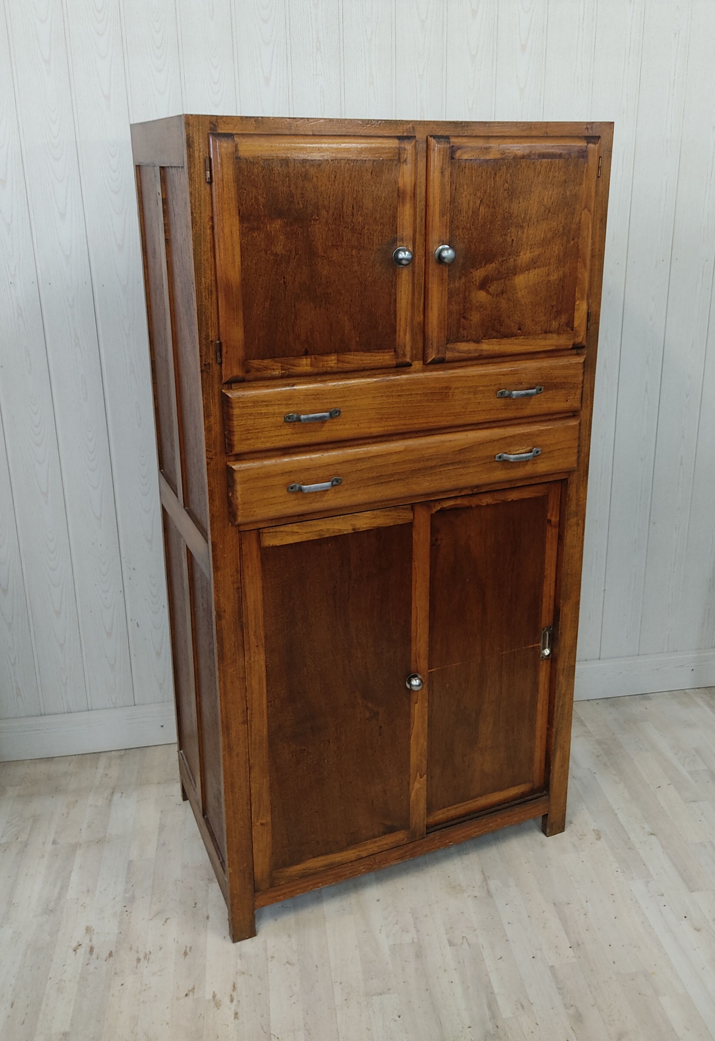 Vintage kitchen buffet 50s