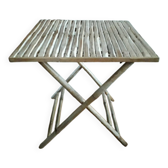 Bamboo folding table