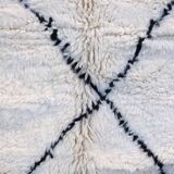 Traditional handmade beni ouarin rug size 150 x 250 cm