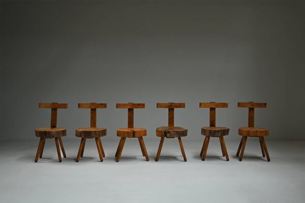 Ensemble de chaises brutalistes en tronc d'arbre, France des années 1970.