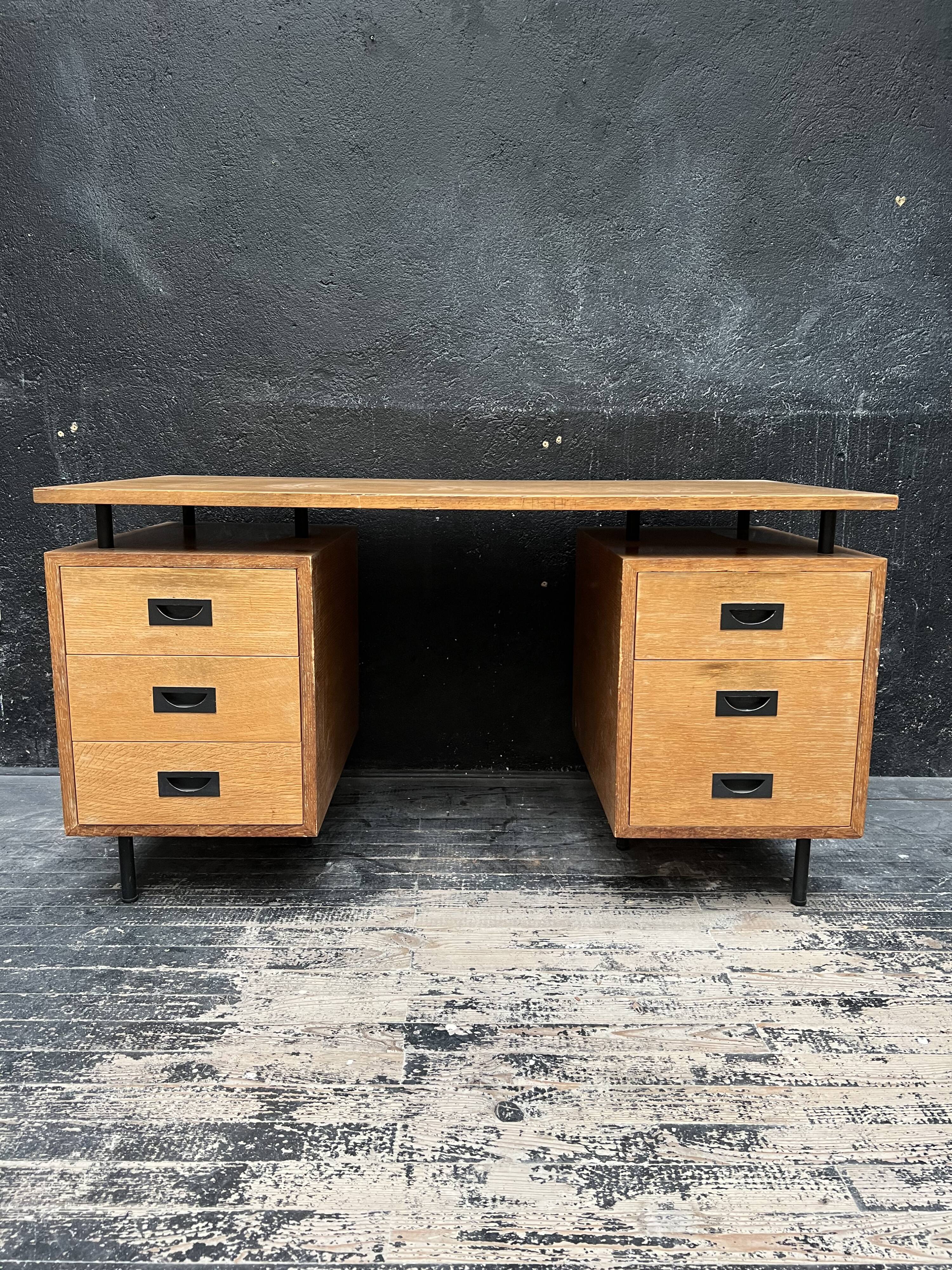 Design office 1950 .