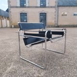 B3 Wassily armchair by Marcel Breuer design