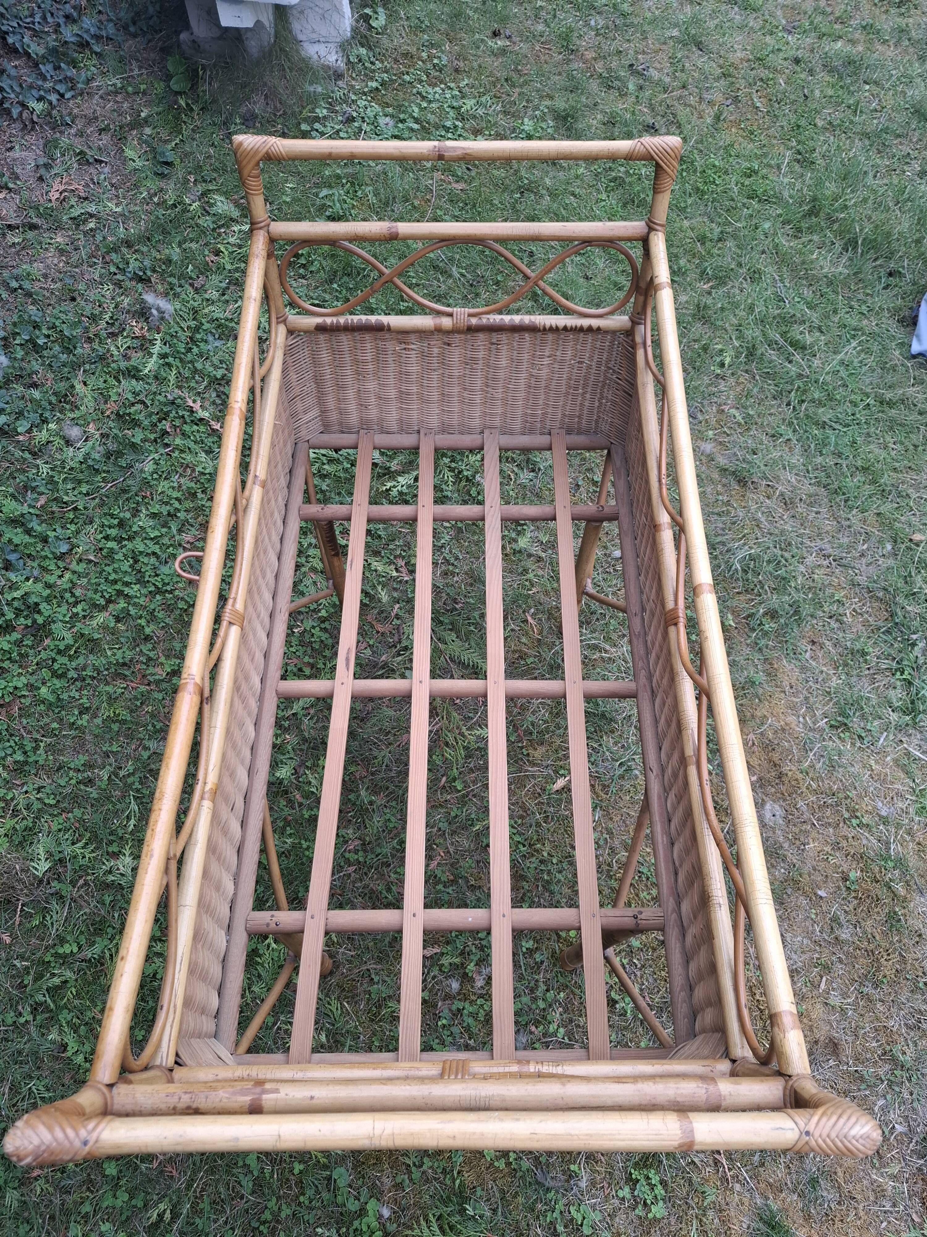 Vintage rattan baby cot