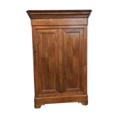 Walnut wardrobe 19th cty