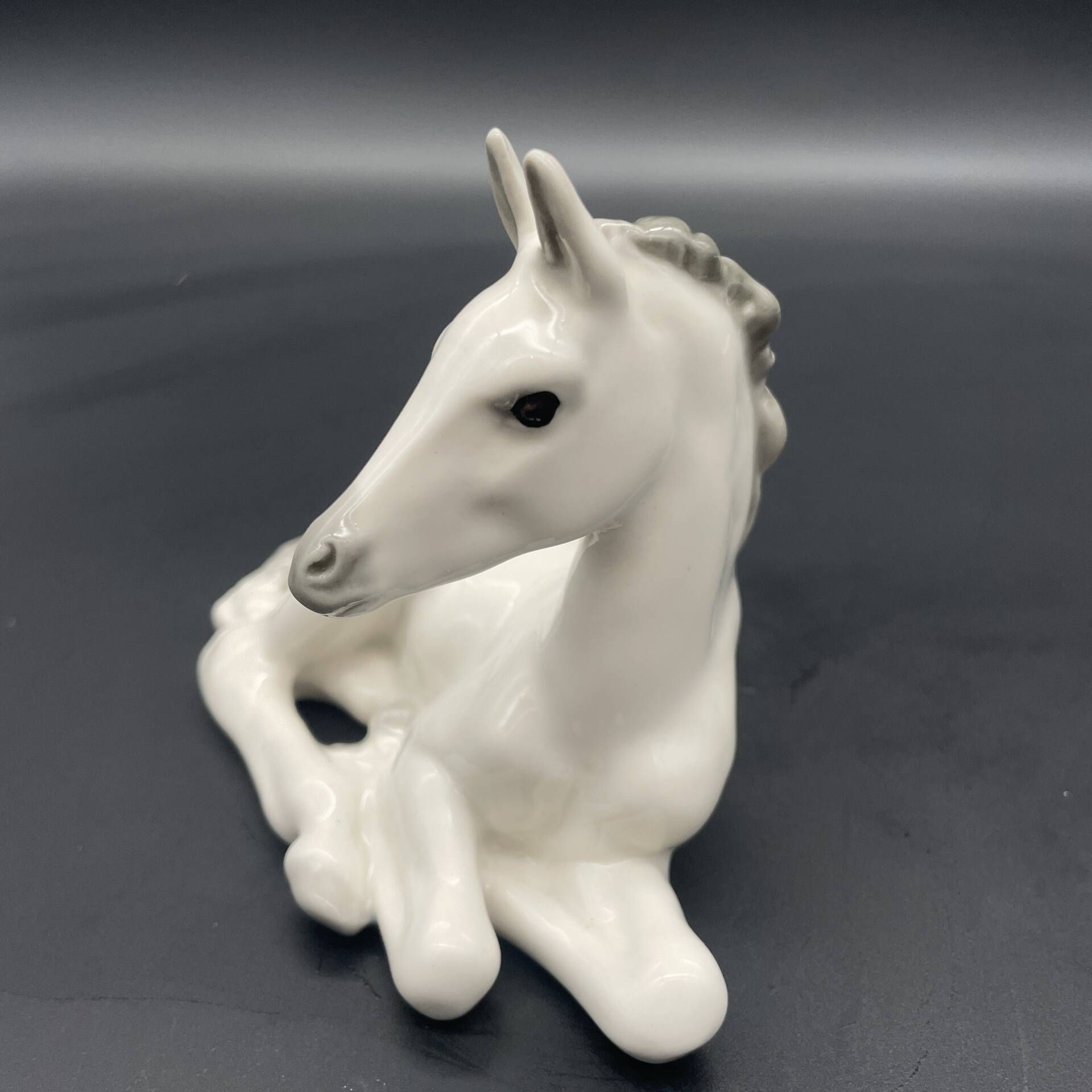 Porcelain foal lying down LFZ Lomonosov – Boris Vorobiev, USSR, wine