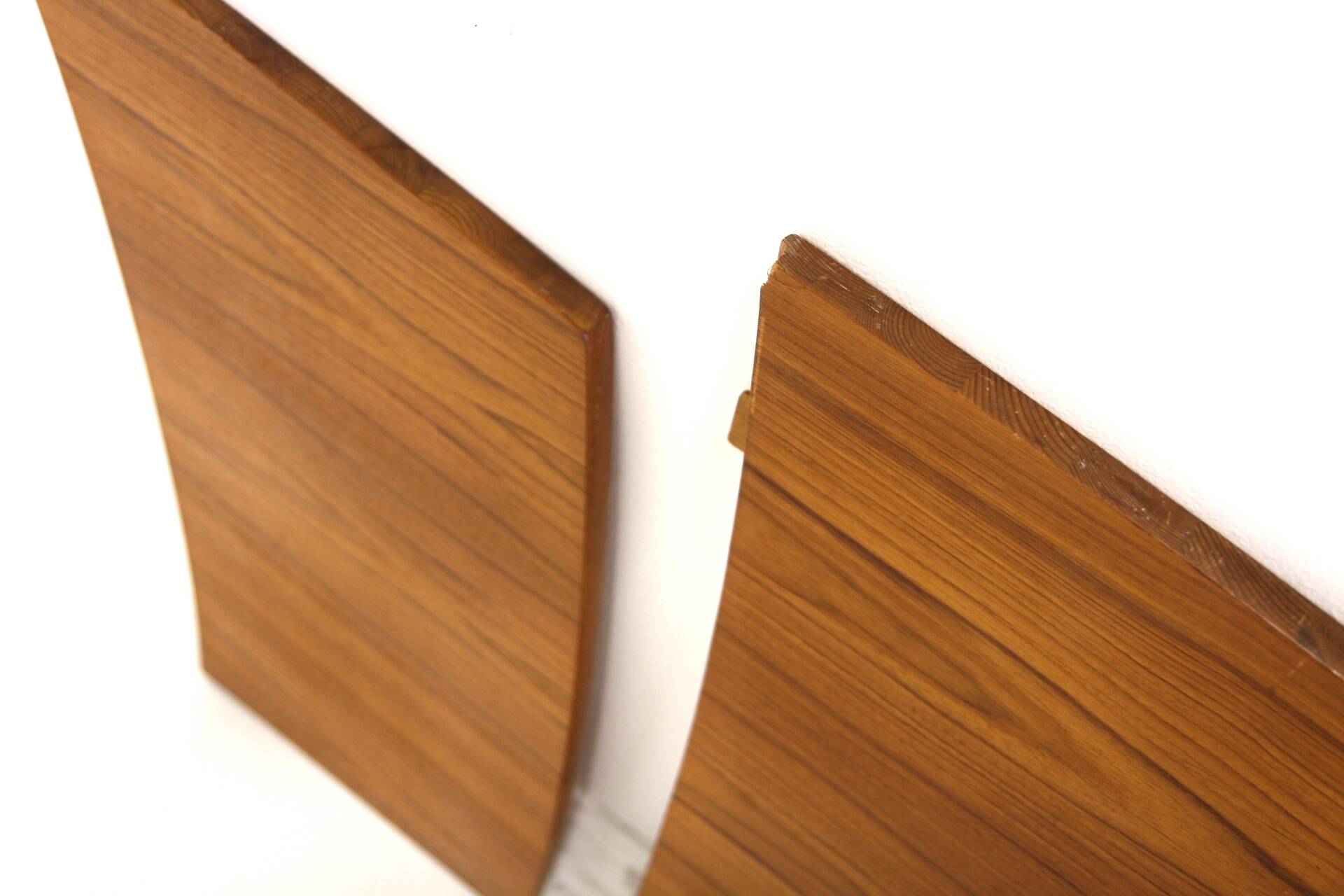 Scandinavian teak dining table, Sweden, 1960s