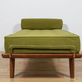 Modèle GE-19 de méridienne en teck, conçu par Hans J. Wegner pour Getama, Danemark, années 1950