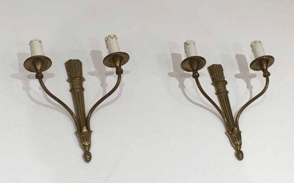 Pair of Louis XVI style bronze wall sconces with quivers