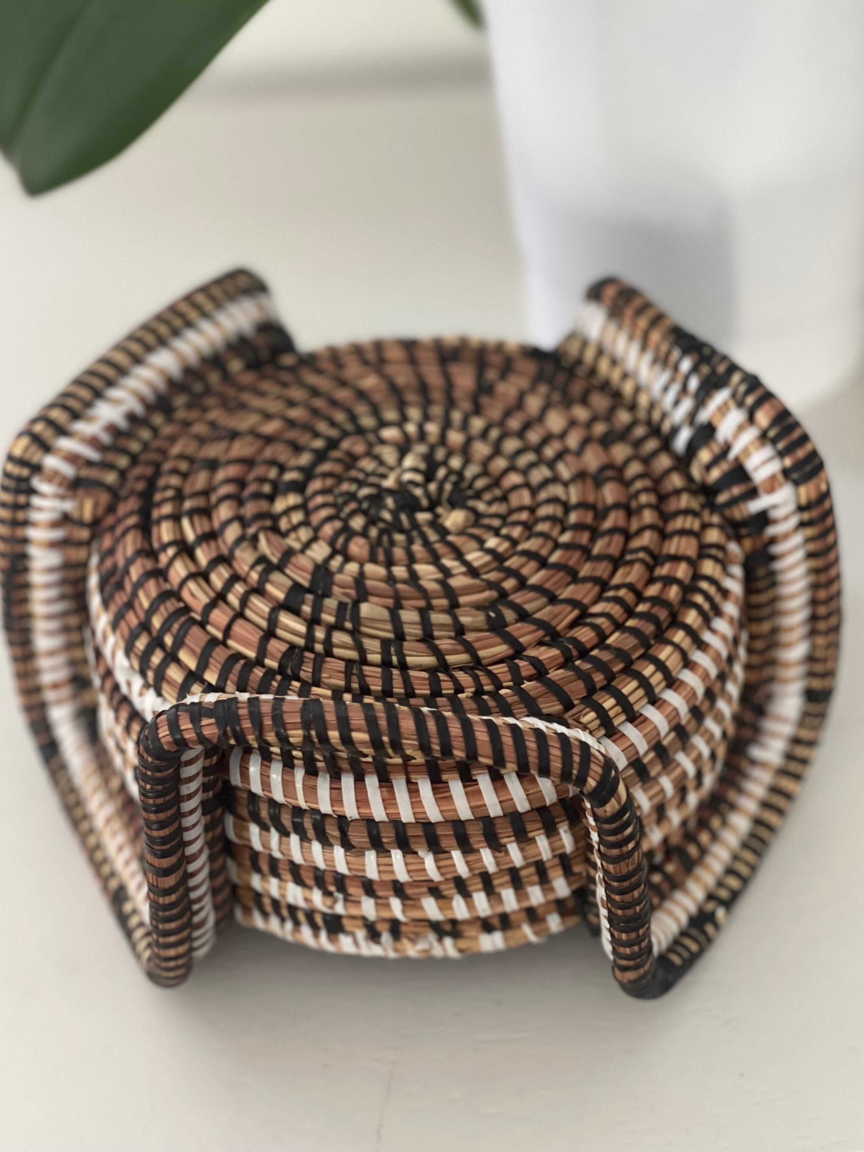 Berber straw box