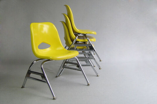 Krueger metal Chair