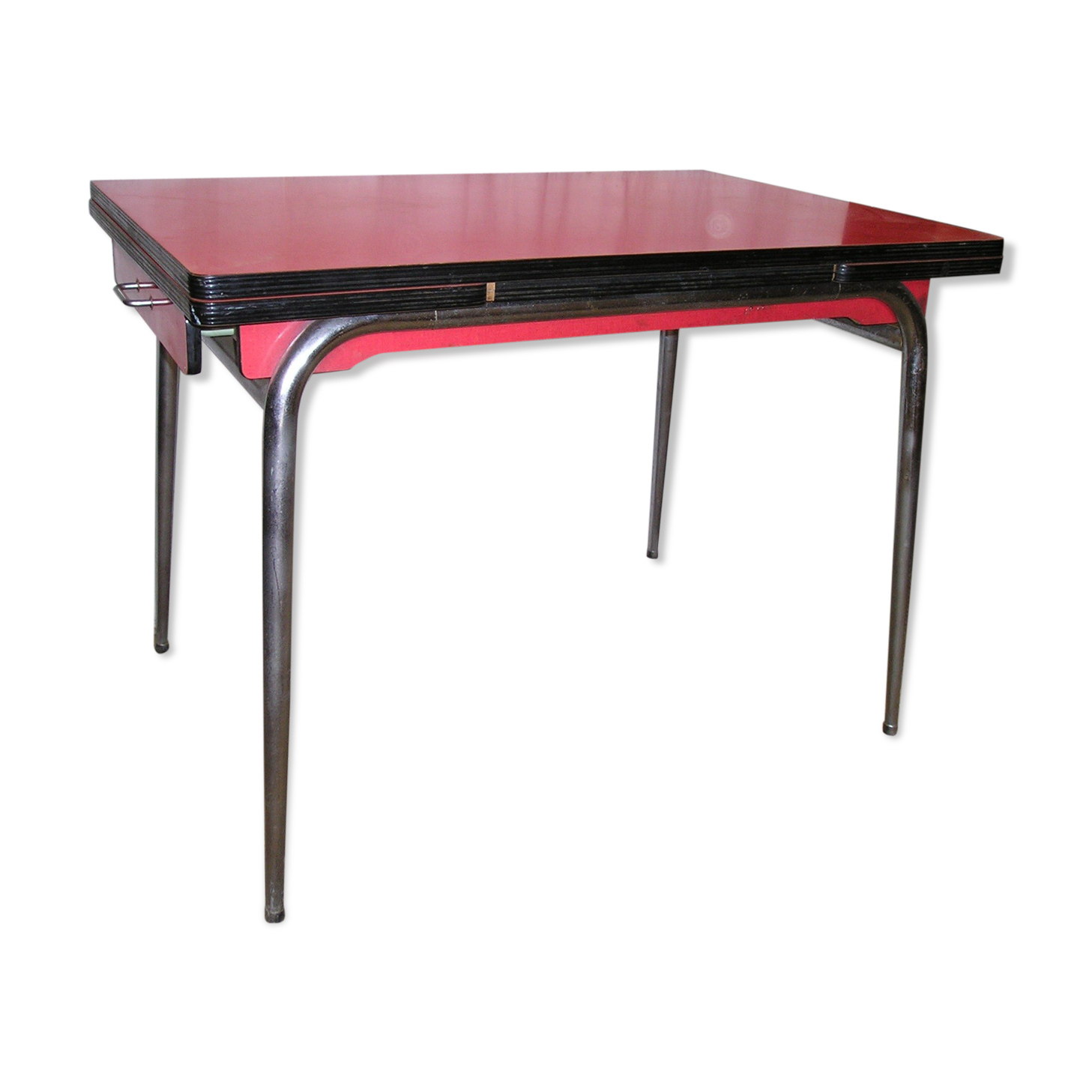 Table formica red 1970