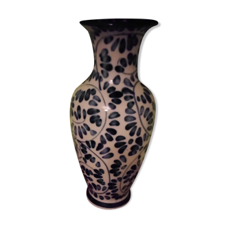 Vase en porcelaine