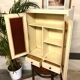 Armoire à pharmacie vintage