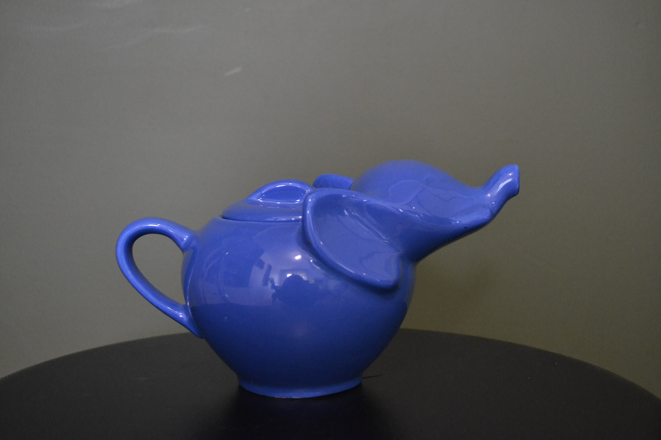 Blue Elephant teapot