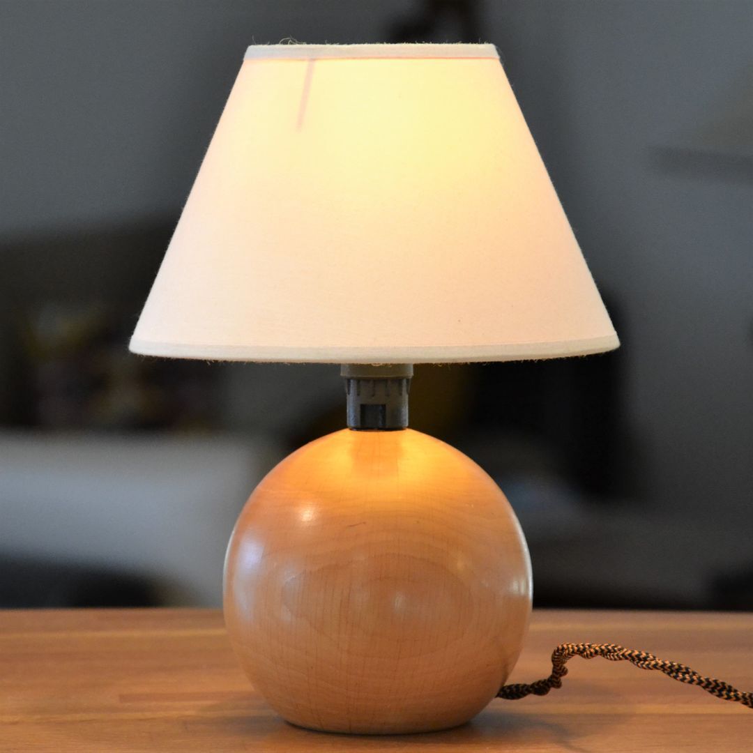 Table lamp, wooden ball foot