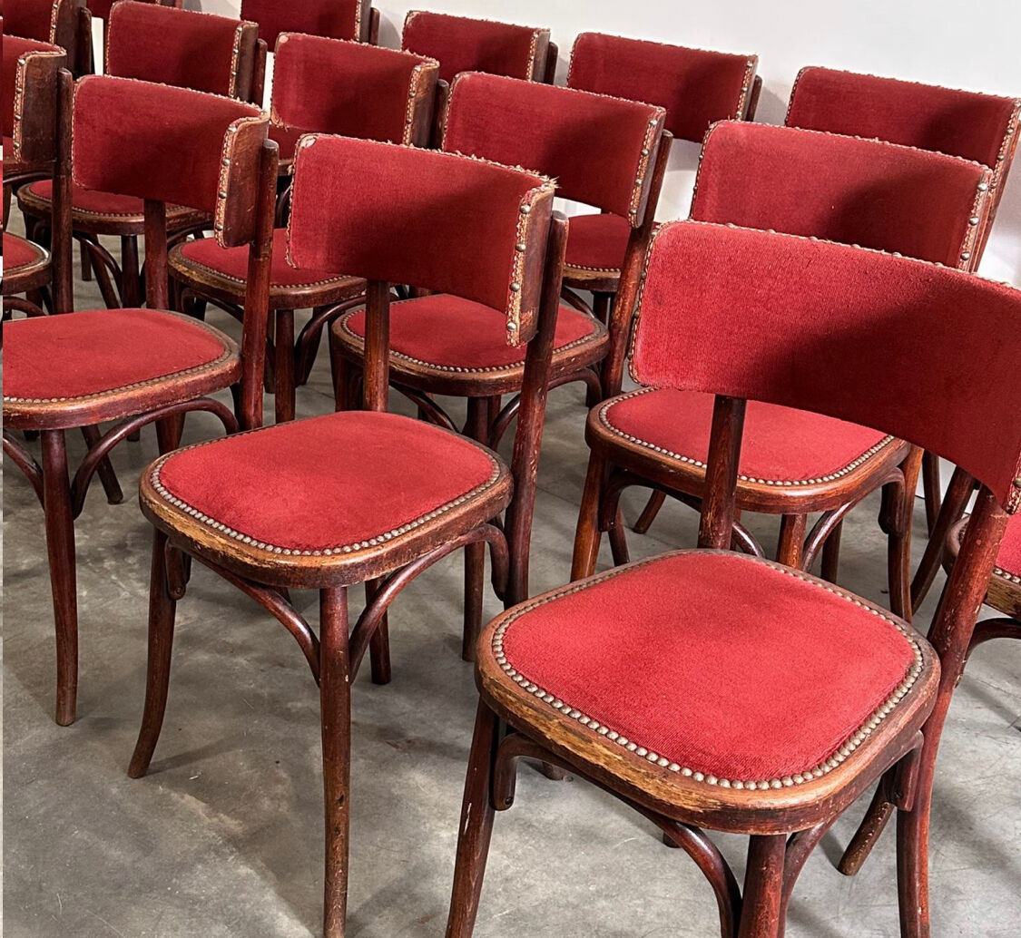 Set of 20 bistro chairs