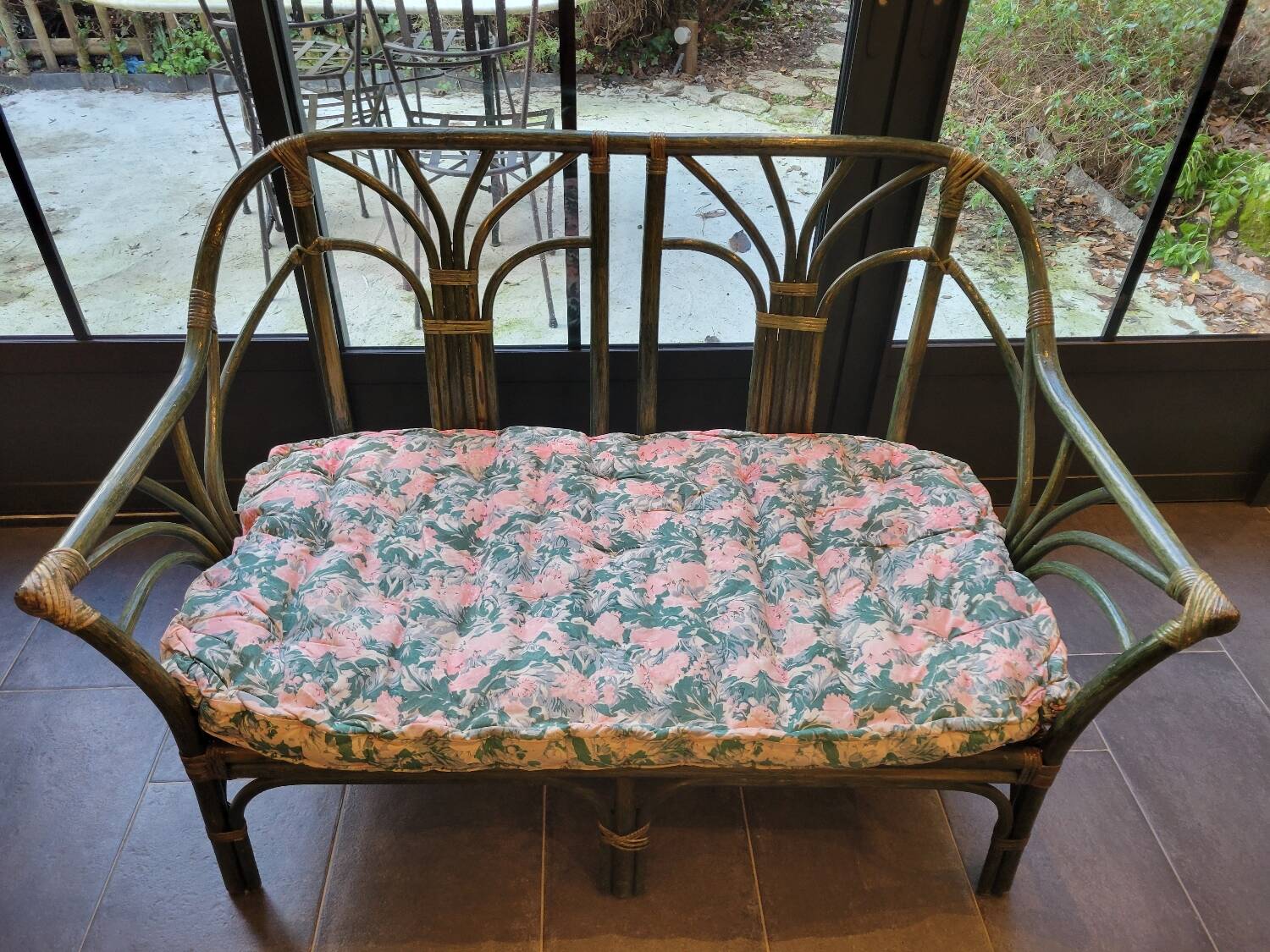 Rattan bench canapé