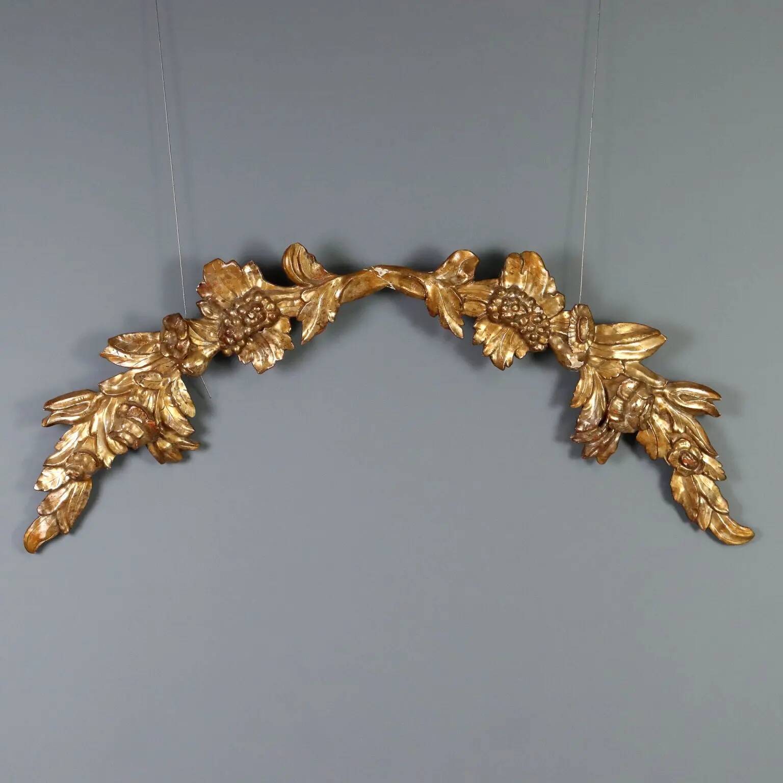 Ancient baroque frieze in carved and gilded wood, Italy, 18th century.