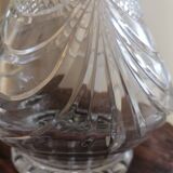 Crystal carafe with handle