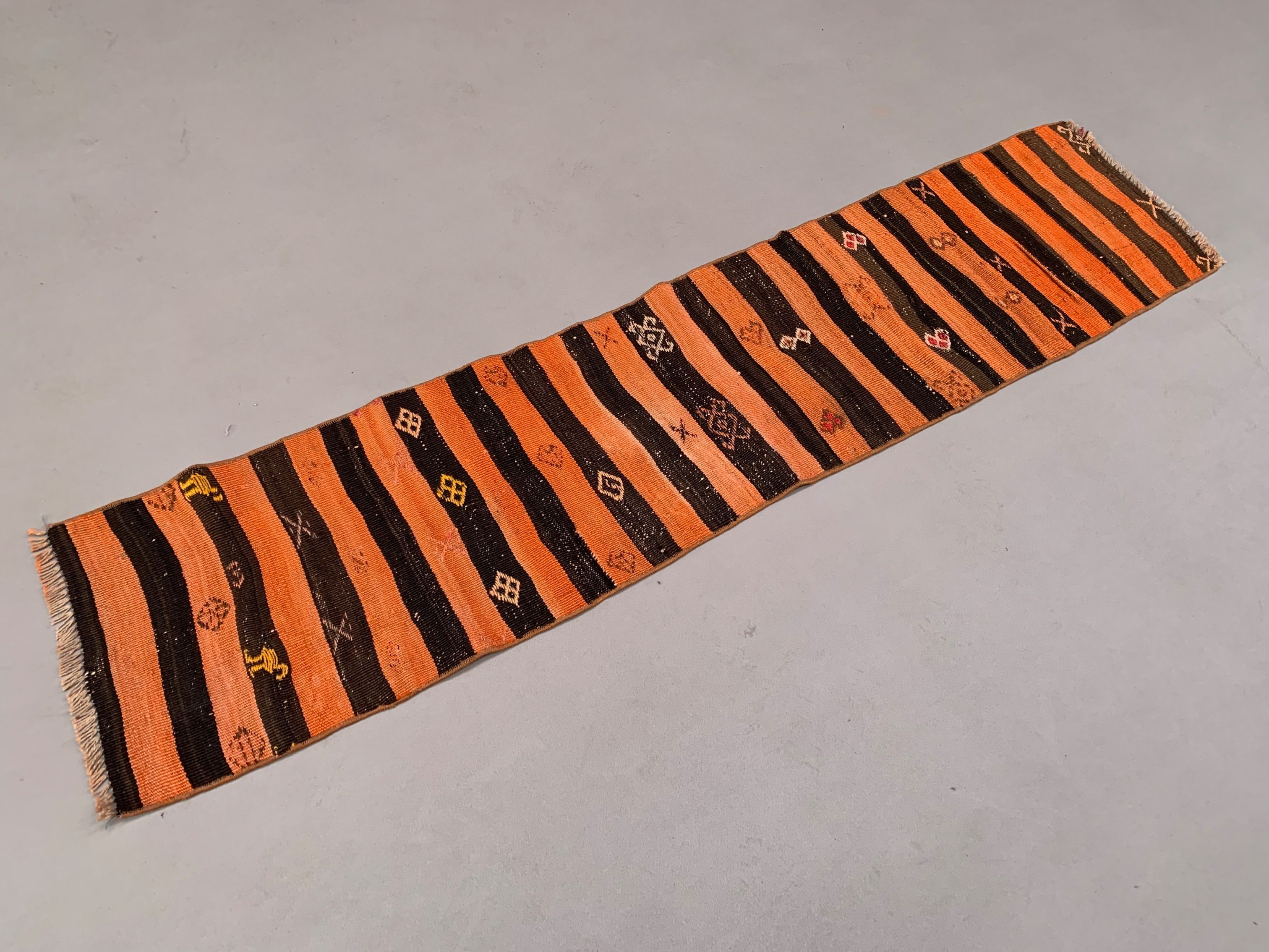 Old Turkish narrow Kilim Runner 184x39 cm shabby chic, vintage kelim