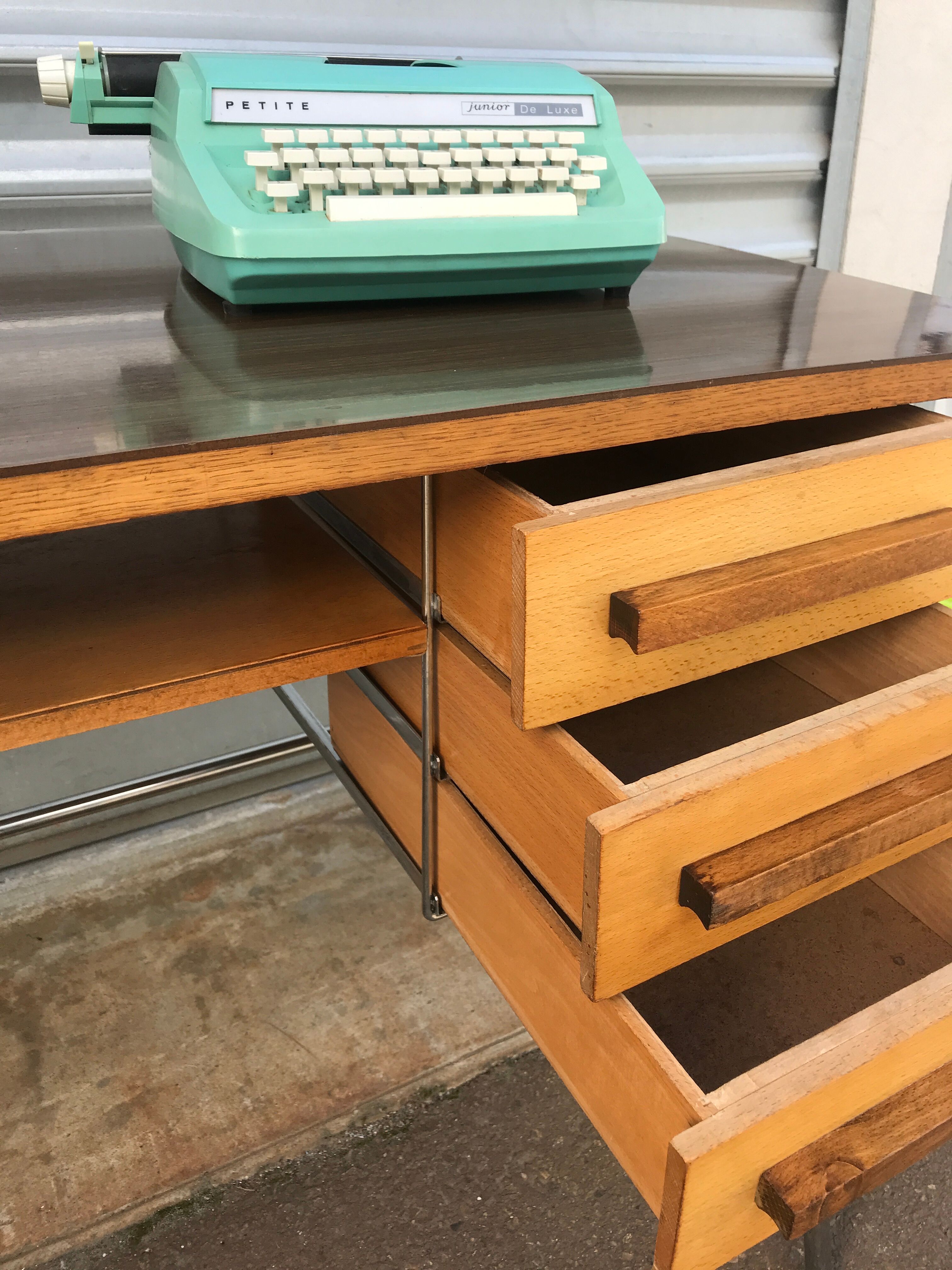 Formica and chrome desk