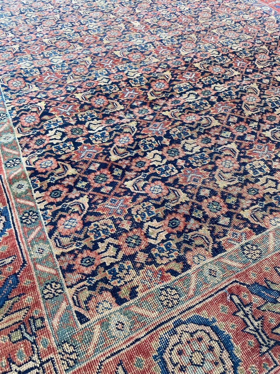 Antique Iranian Tabriz Handmade Rug 134x178 cm
