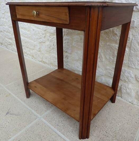 Chic 1930s Art Deco wooden pedestal table