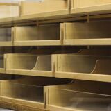 Comptoir de magasin Midcentry - Vitrine