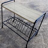 Serving table