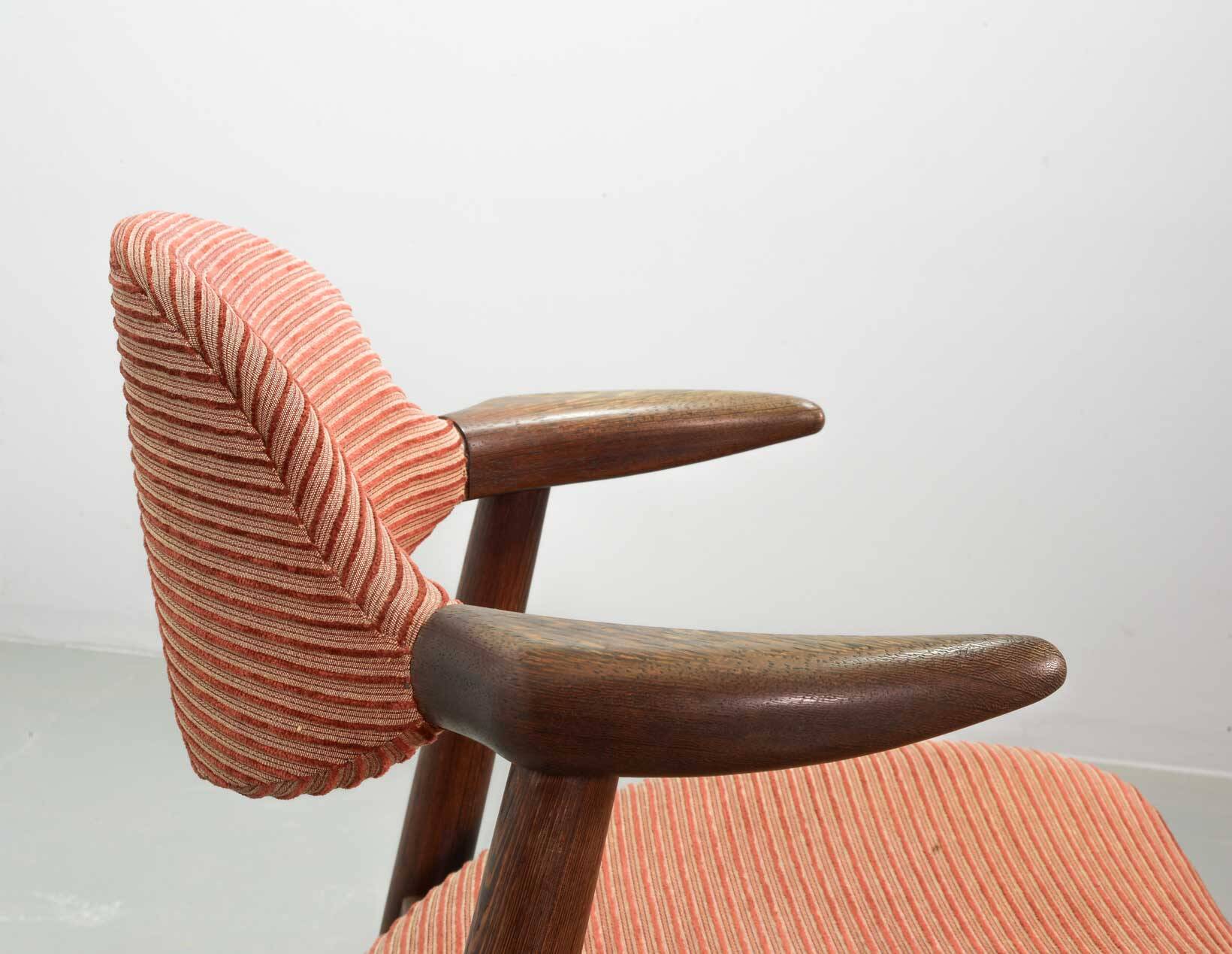 4 Wenge Cowhorn Tijsseling Dining Chairs with Stone Red Fabric, Hulmefa 60s