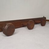 Coat rack with 4 wooden hooks
