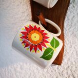 Series of six mugs