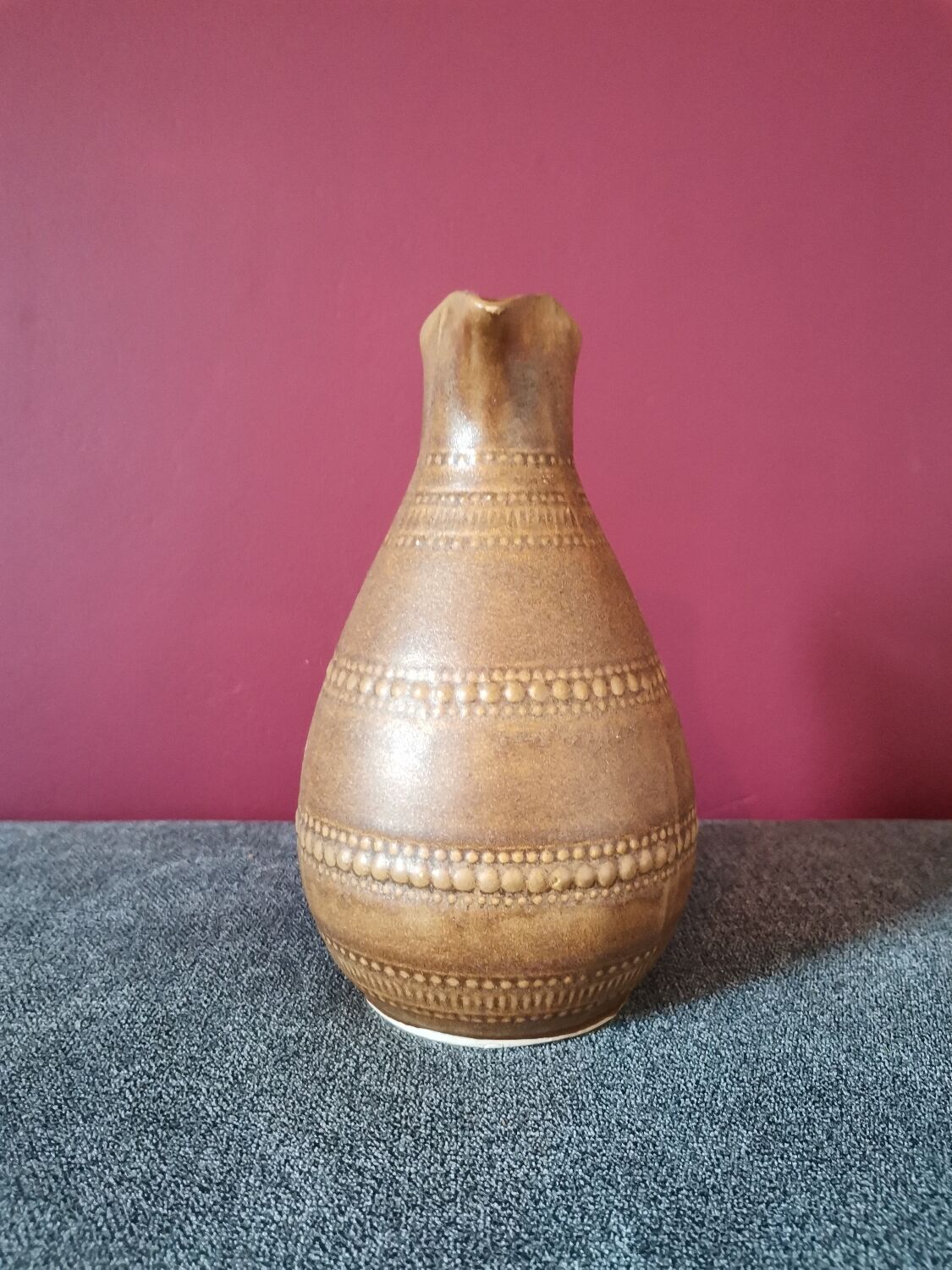 Digoin sandstone pitcher