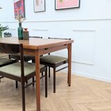 Henning Kjaernulf extendable table