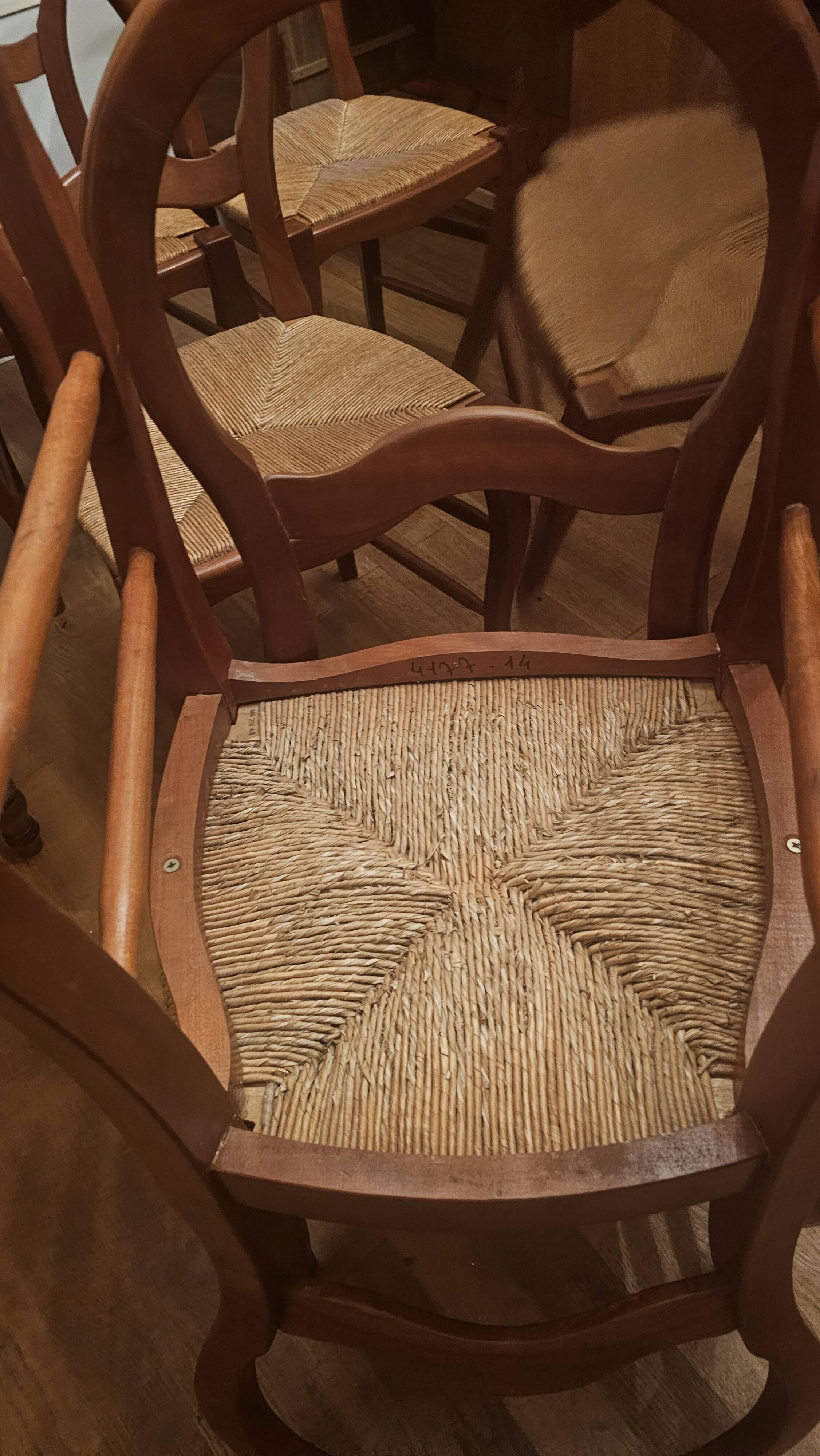 Set of 6 Louis-Philippe style chairs with a banded backrest.