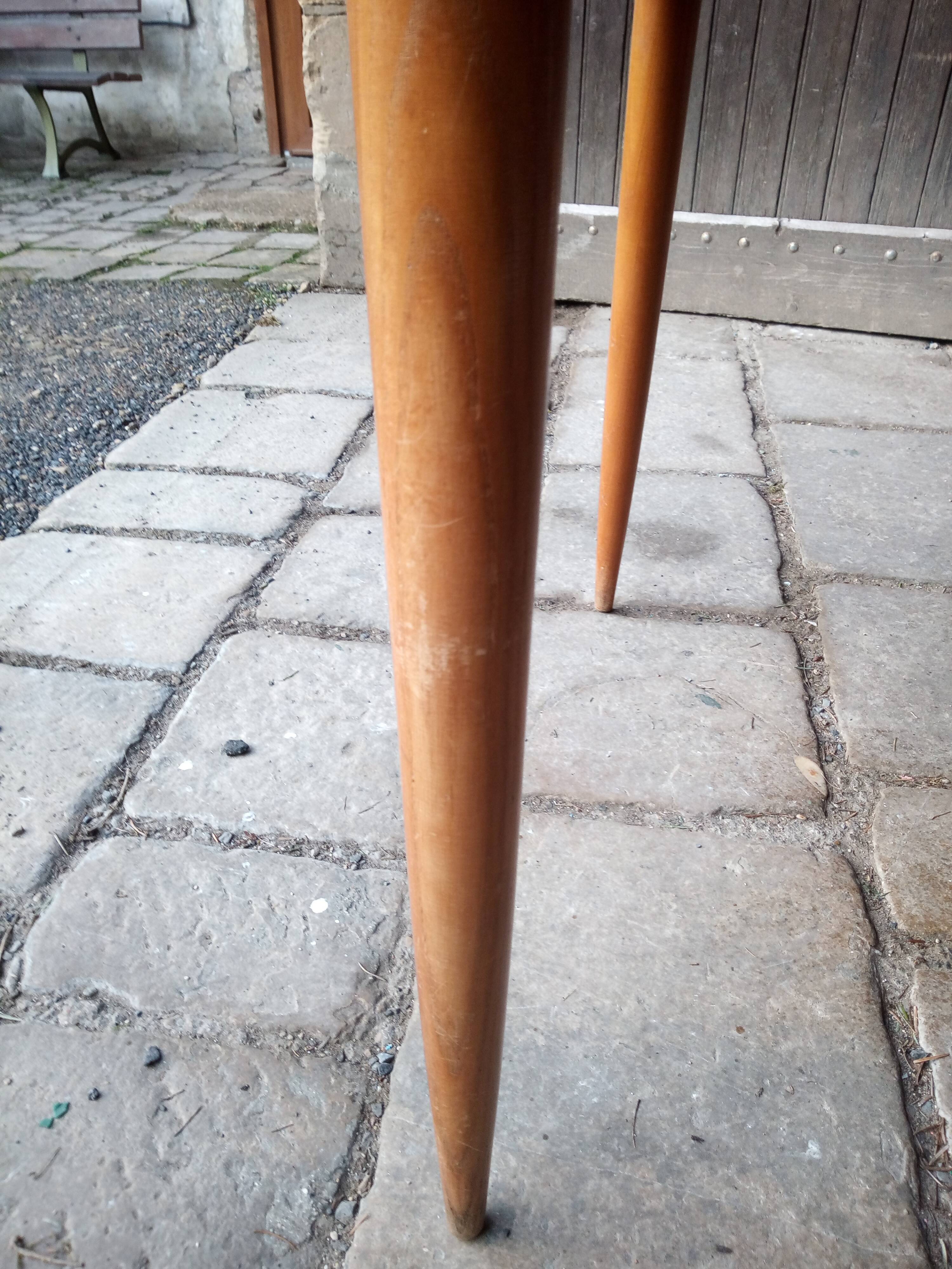 Round table expandable vintage