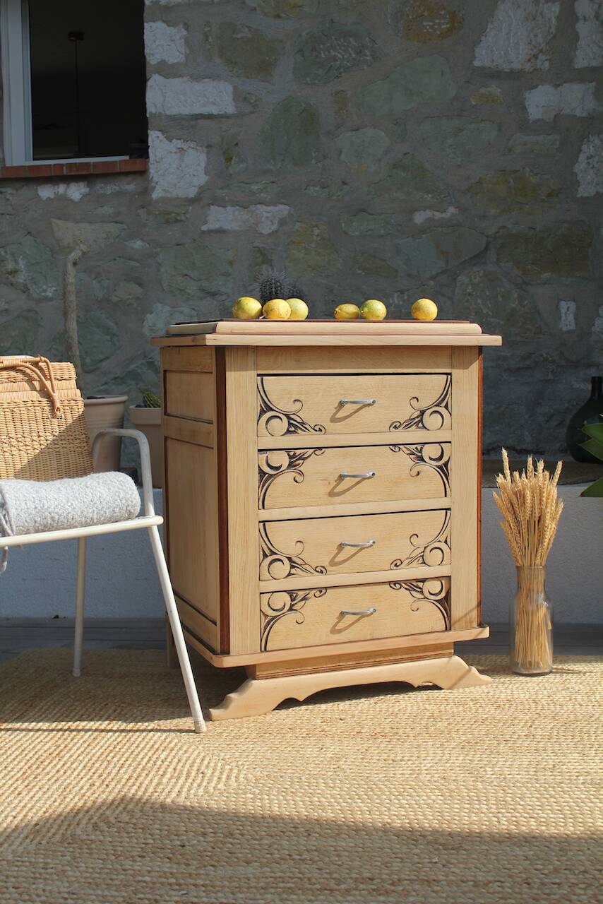 Small art deco chest of drawers
