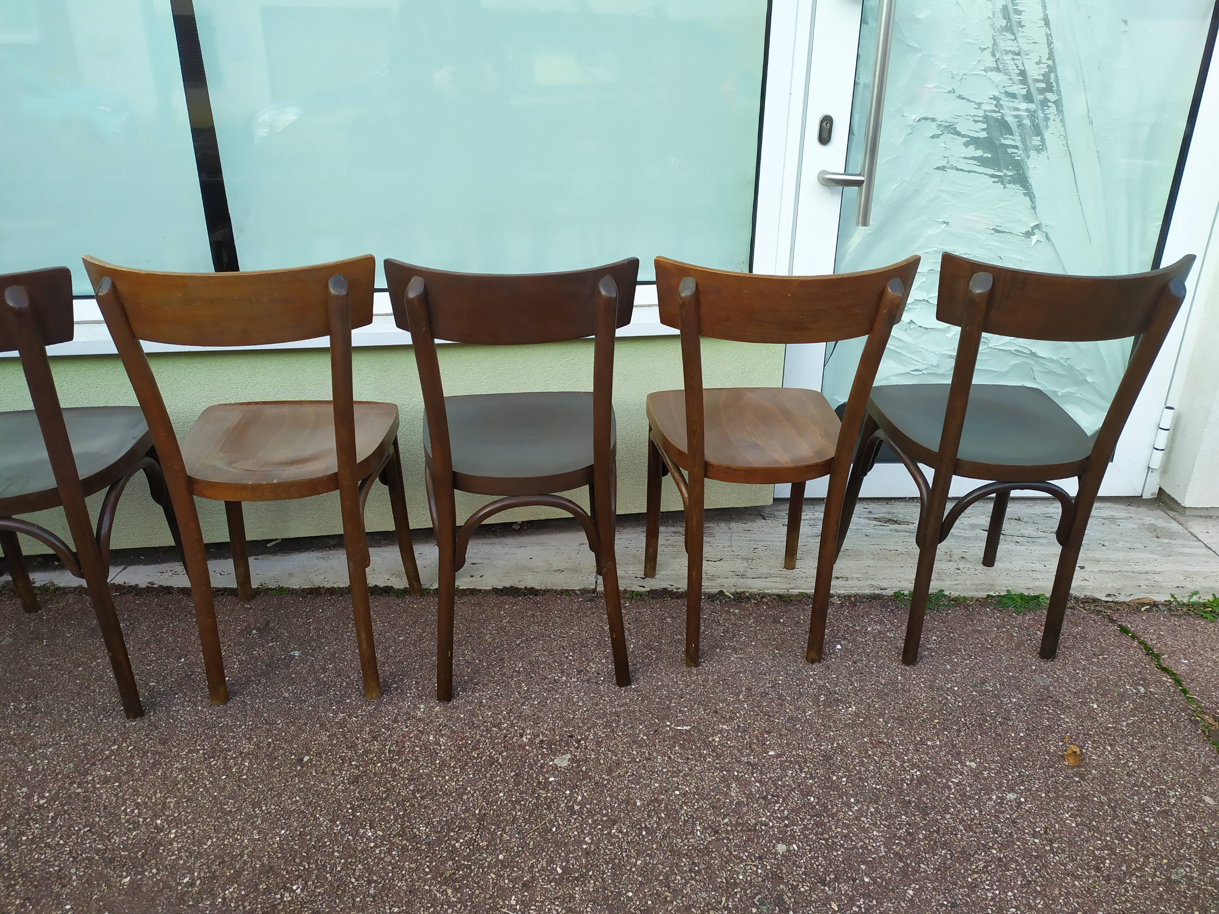 Set of 8 wooden bistrot bar chairs - vintage