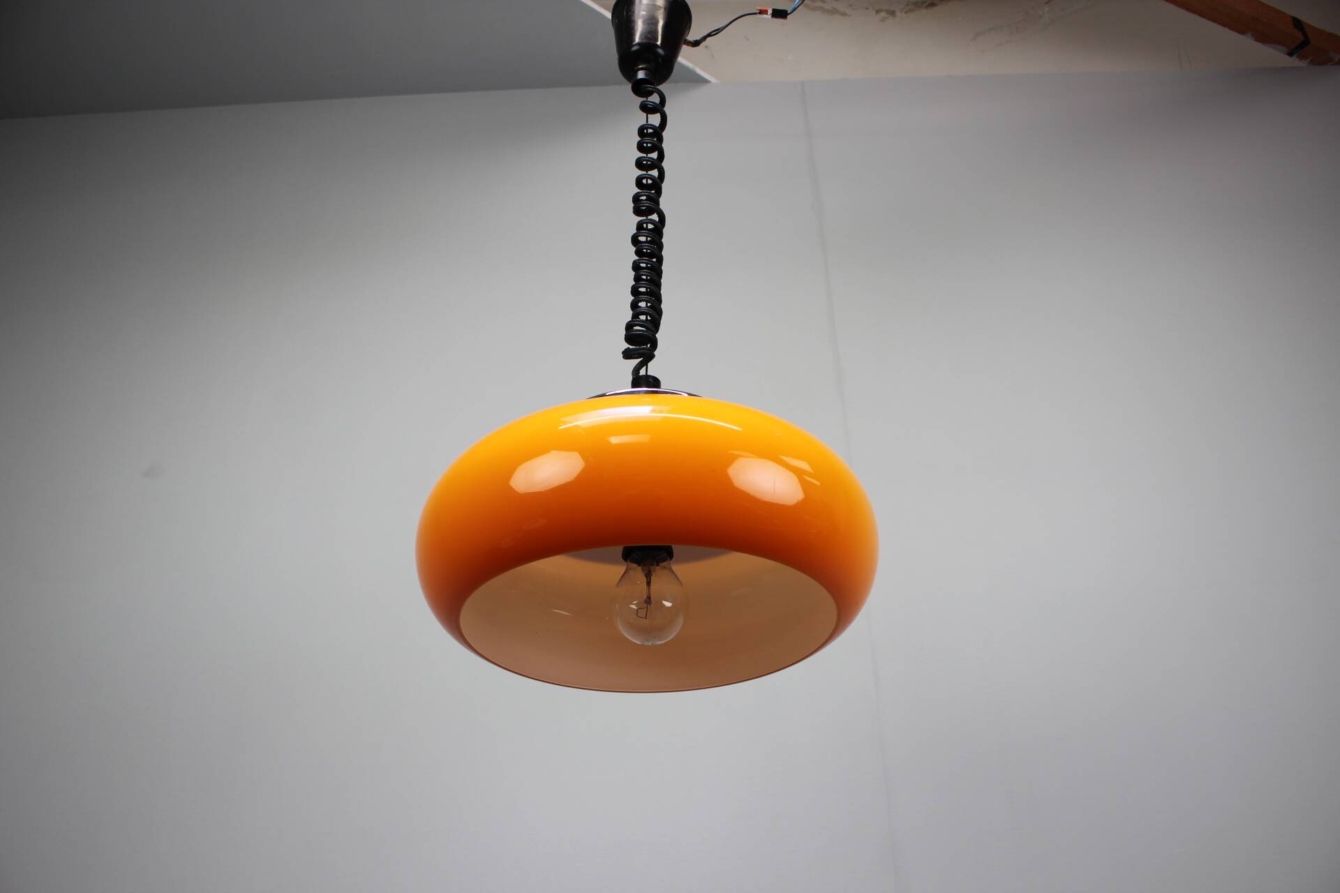 Suspension Harvey Guzzini Orange Space Age, Italy, 1970s