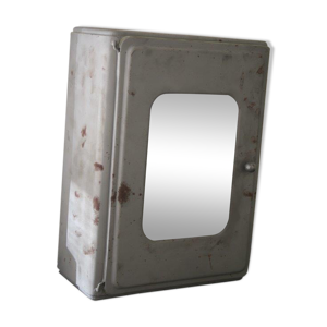 Armoire de toilette ou