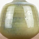 Mid-century German studio pottery vase by Görge Hohlt for Werkstatt Hohlt, Katzbach, 1960s.