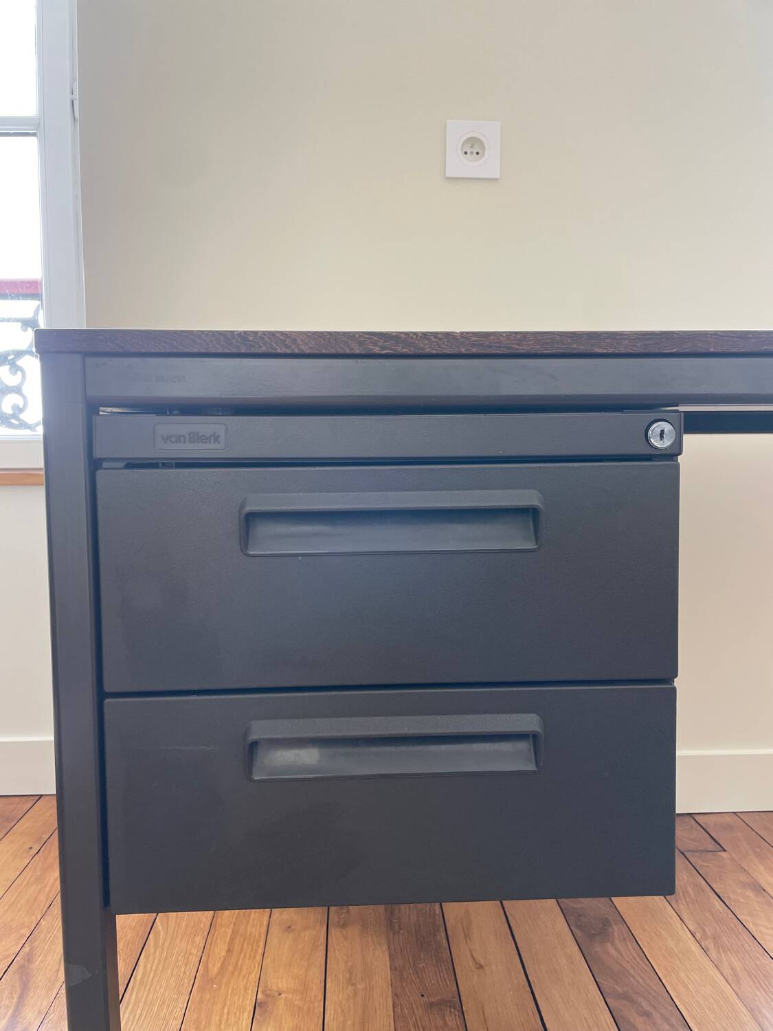 Industrial Desk in Formica Van Blerk