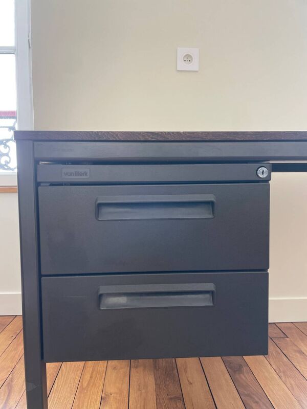 Bureau Industriel en Formica Van Blerk