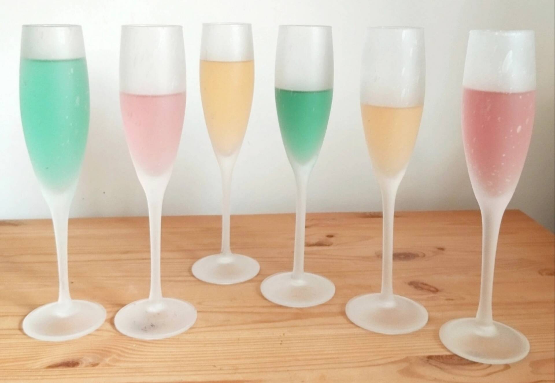 Lot of frosted bubble glass champagne flutes from Biot glassware.