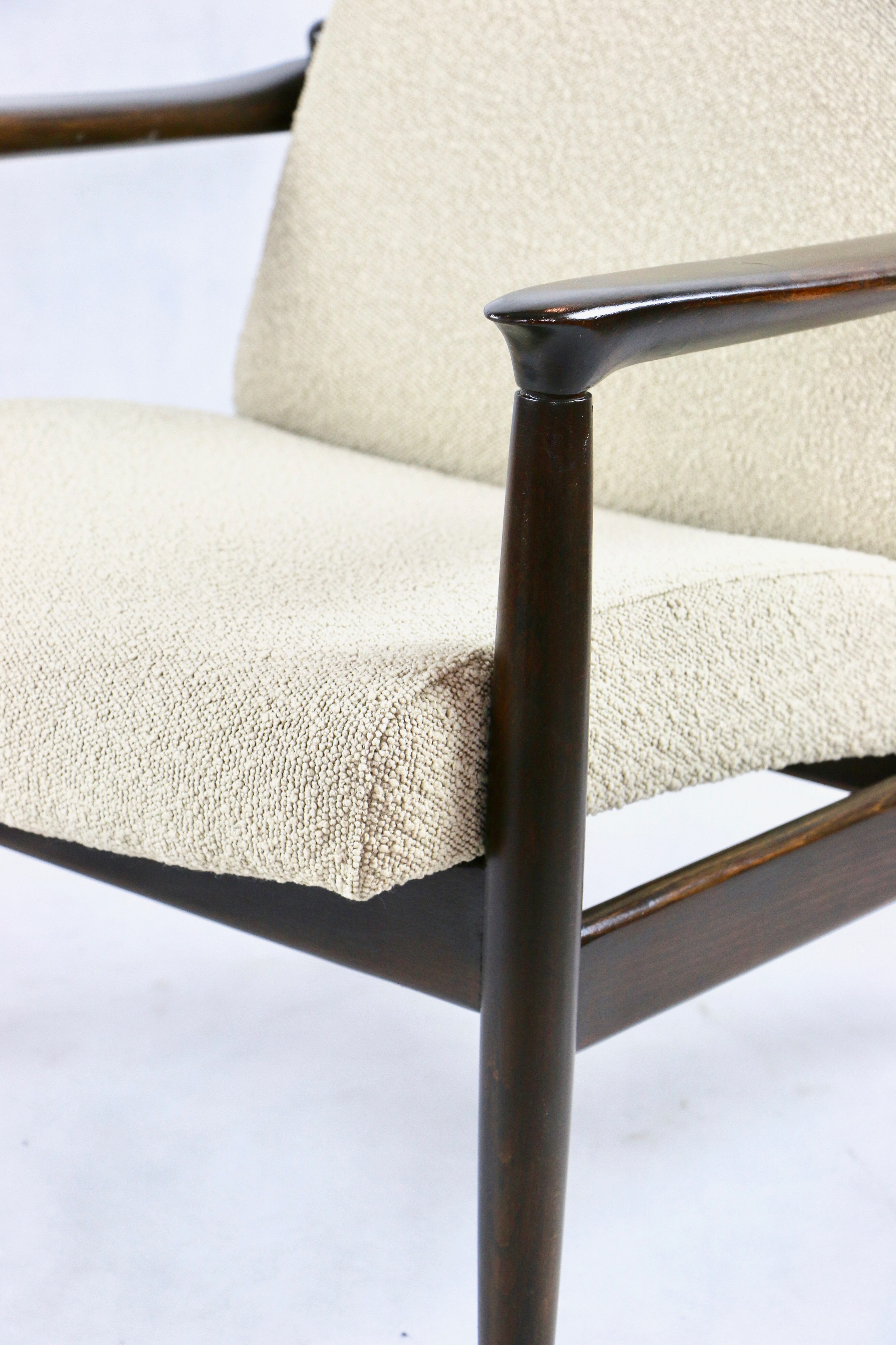 Beige boucle armchair, 1970s