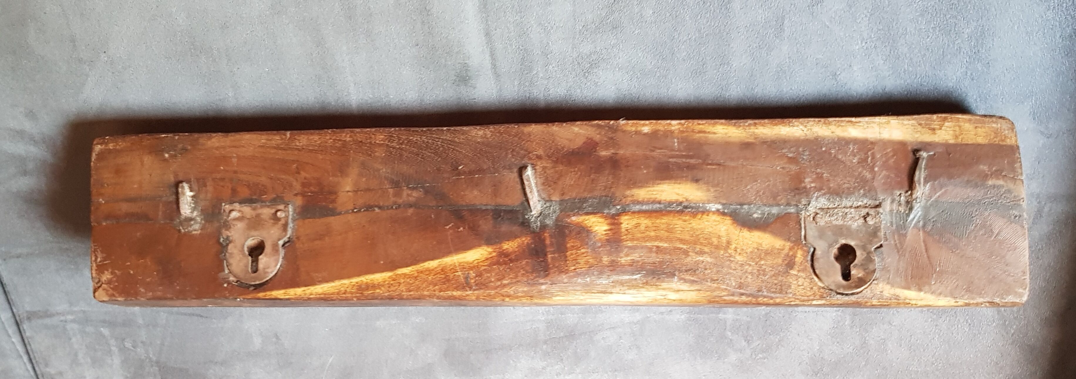 Coat rack 3 hooks in carved teak / 2 back hooks for wall hanging