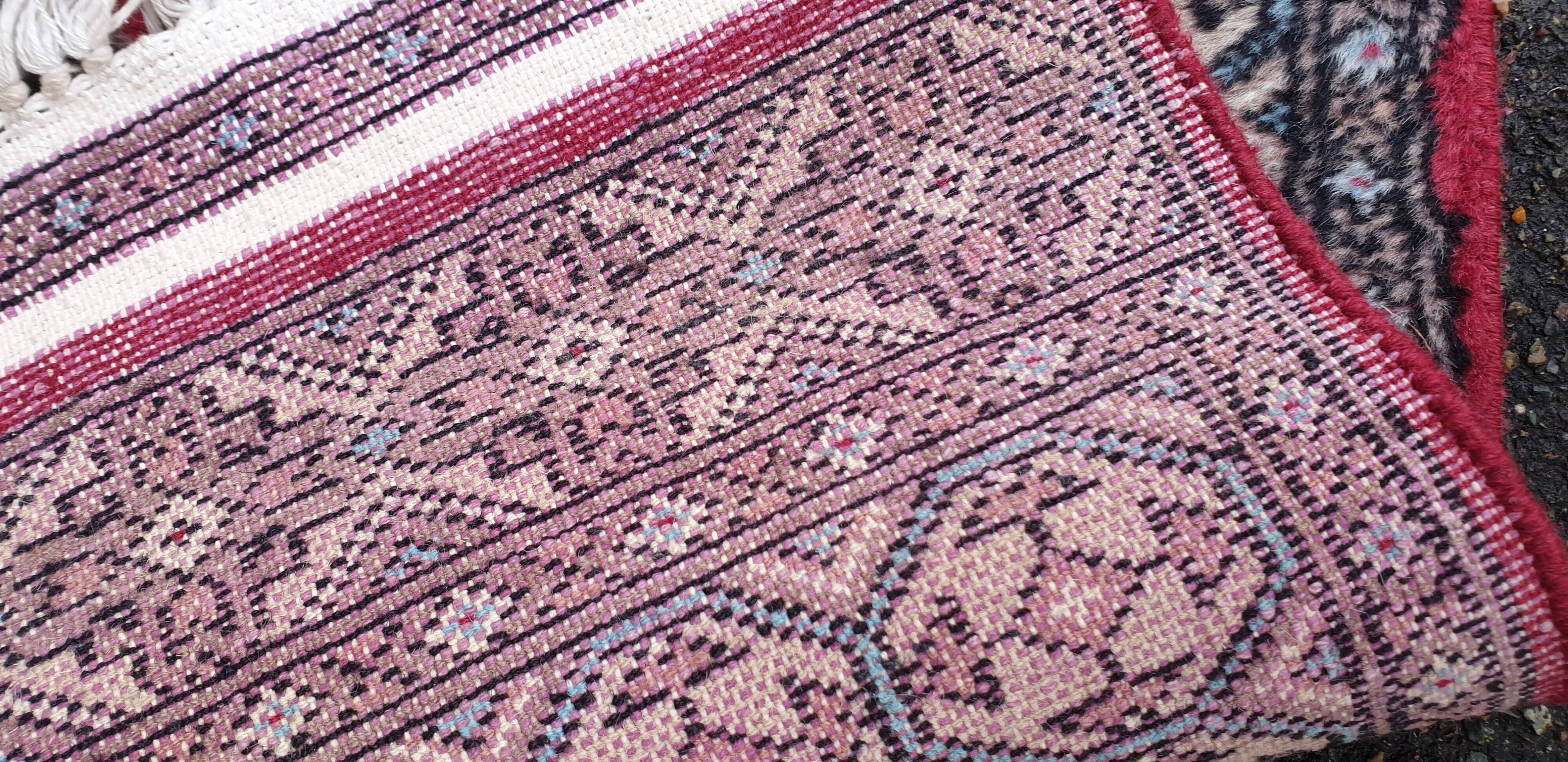 Tapis  oriental  laine
