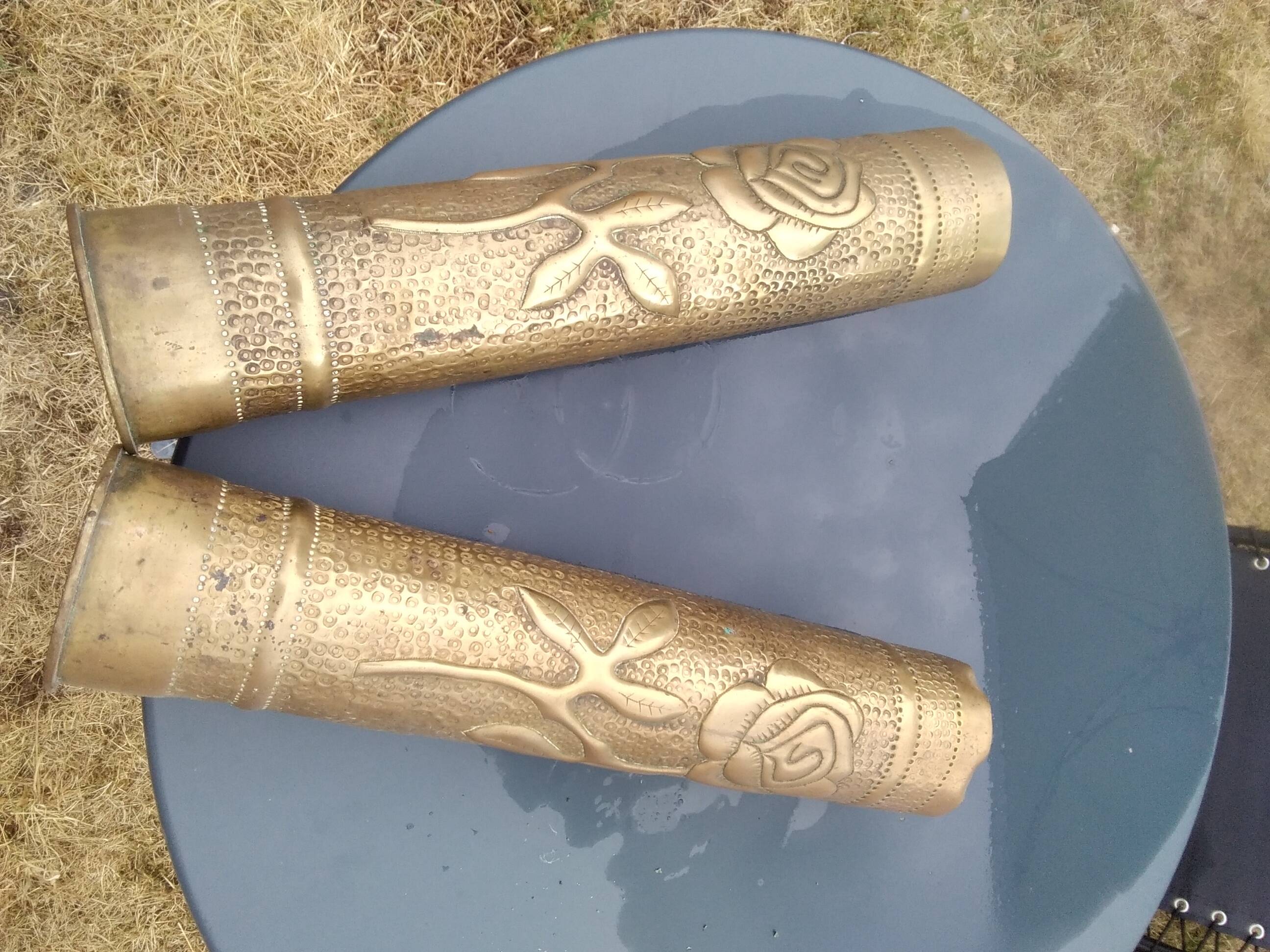 Ancient obus vases