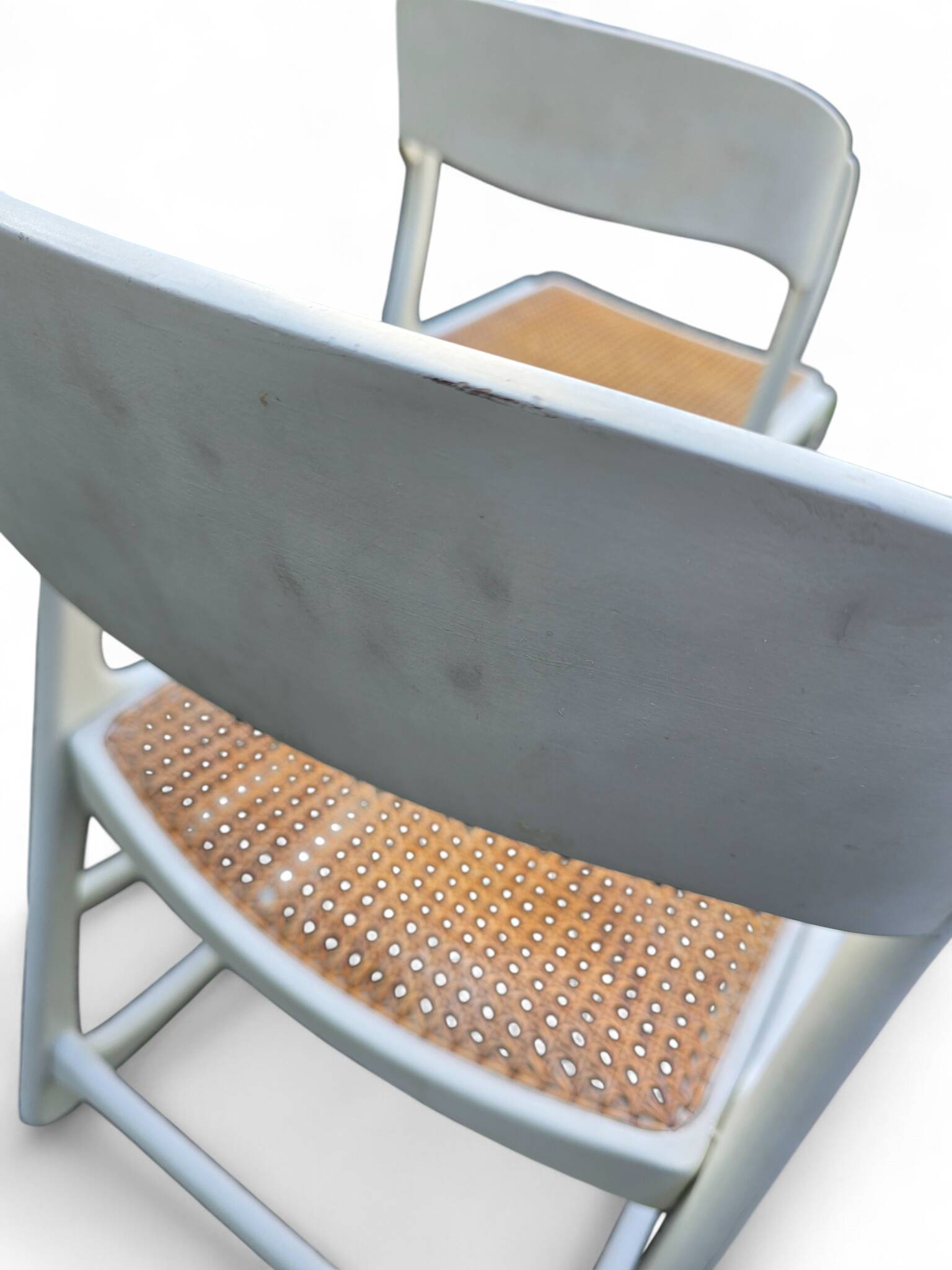 Set of 5 white Baumann "Sleigh" chairs